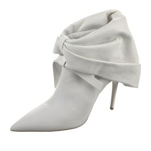 Miu Miu Elegant White Heeled Boots